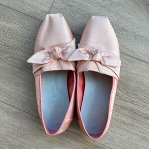 TOMS Women's 5 Ballerina Pink Slip on Flats